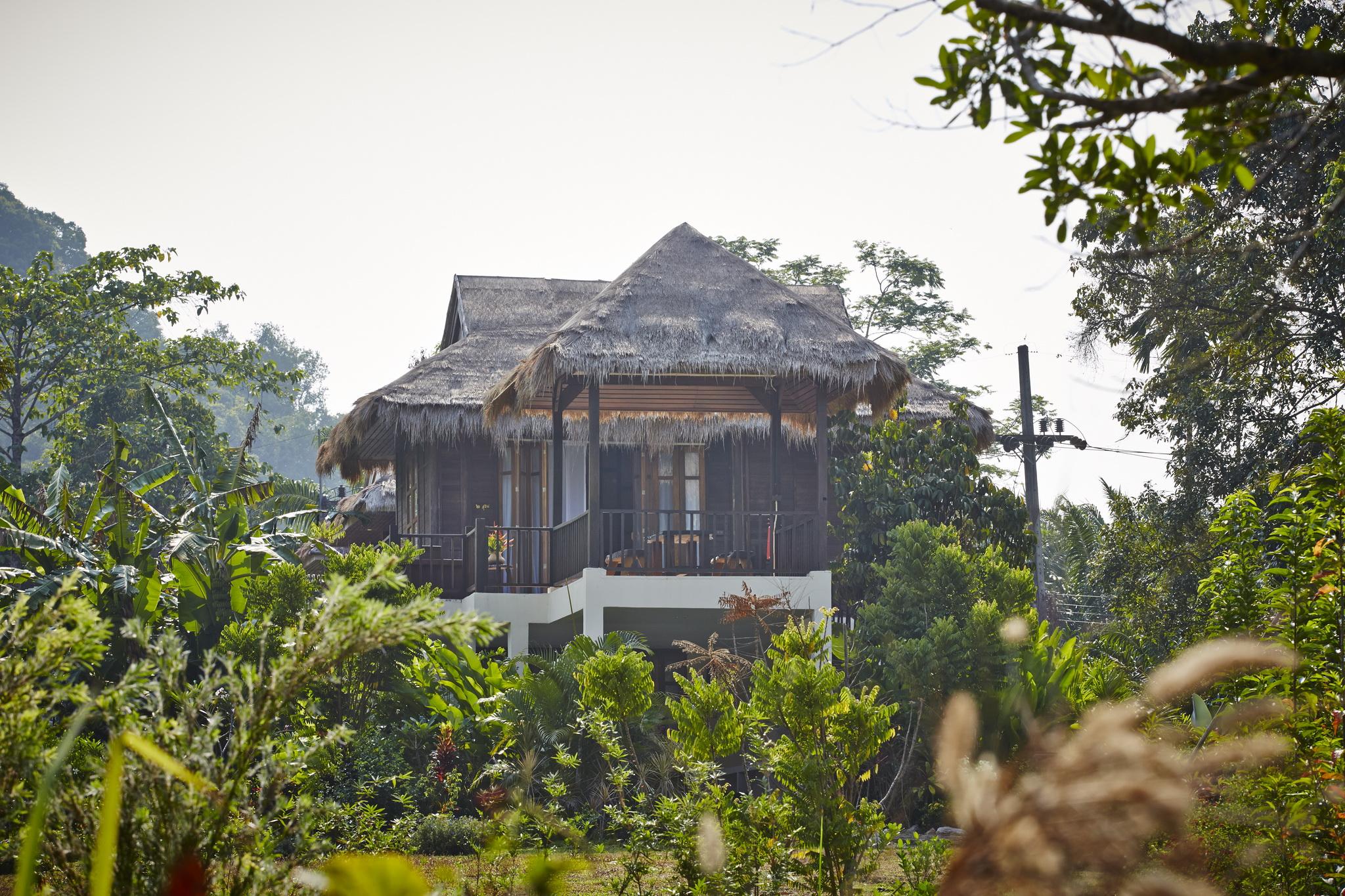 Wareerak Hot Spring & Wellness- Sha Extra Plus Hotel Khlong Thom Exterior photo